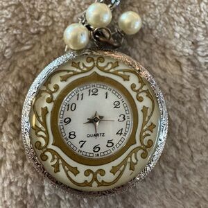 Vintage Style Quartz Pocket Watch with Pearls